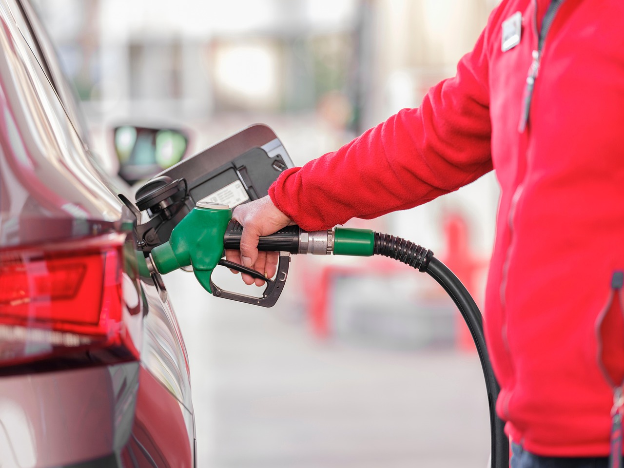 EV tax rebates gas pump